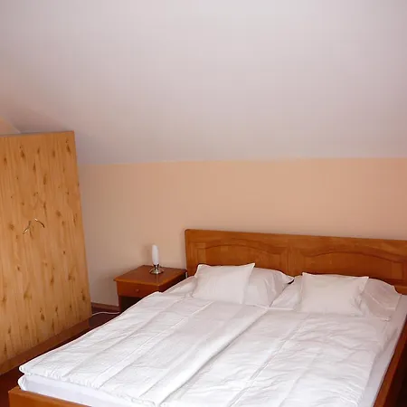 Ciklamen Appartement *