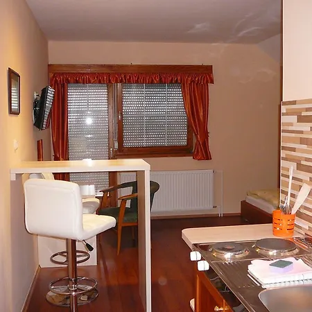 Appartement Ciklamen *
